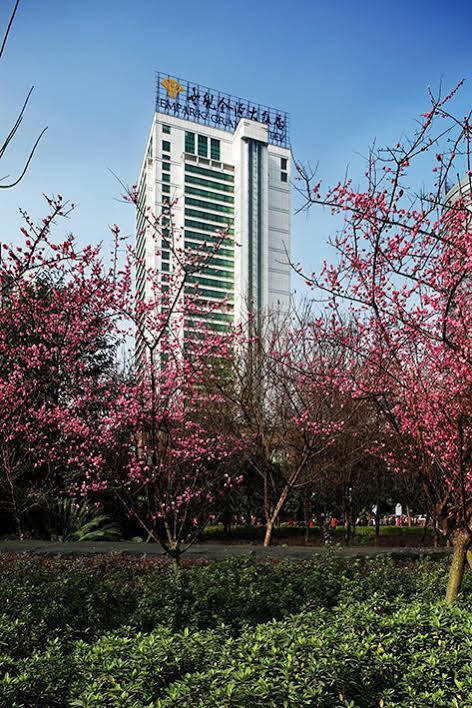 Empark Grand Hotel Чунцин Екстериор снимка